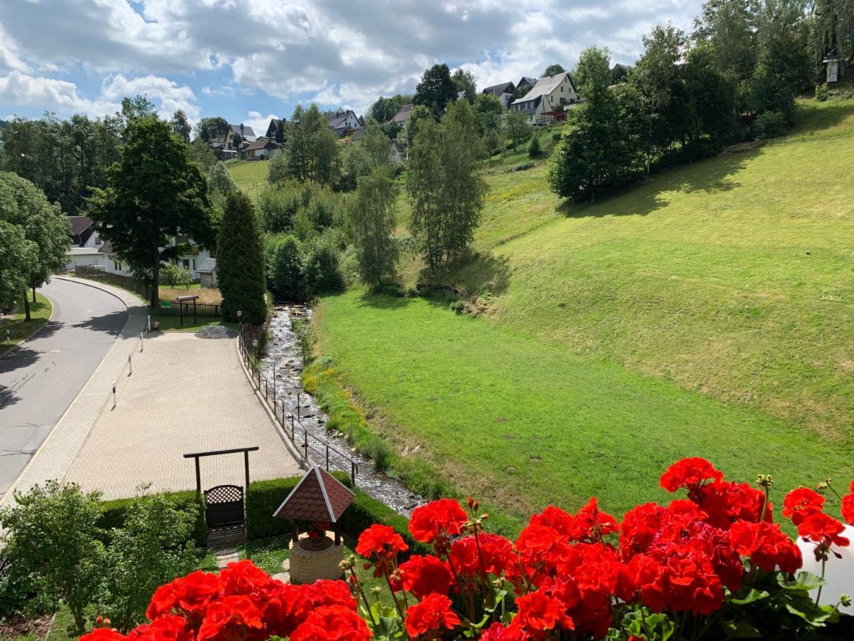 Pension Weiberwirtschaft In Pobershau Esterno foto